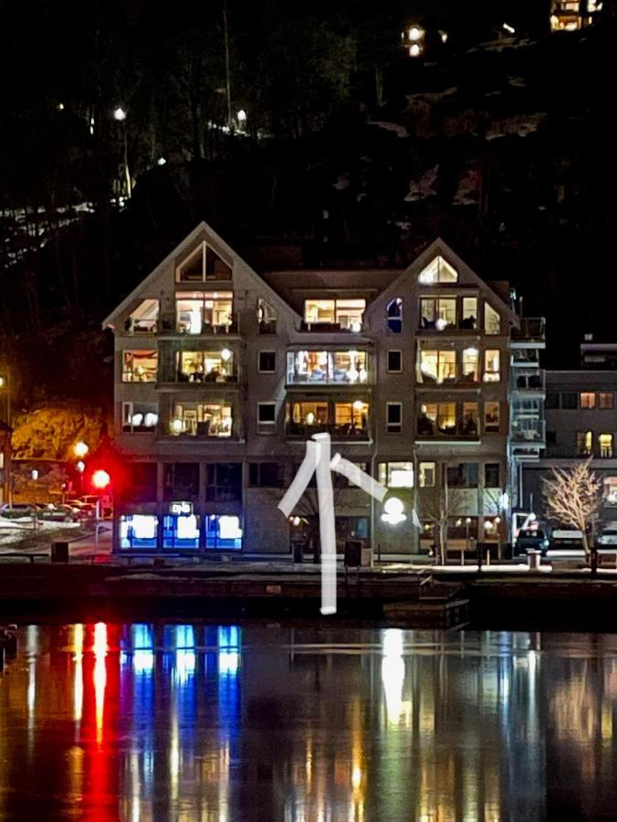Holmestrand, Leilighet Pa Bryggekanten المظهر الخارجي الصورة